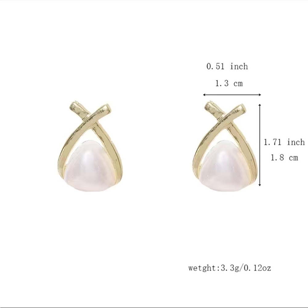 Clearance! New! Pearl Gold Bow Stud Earrings - Picture 6 of 7